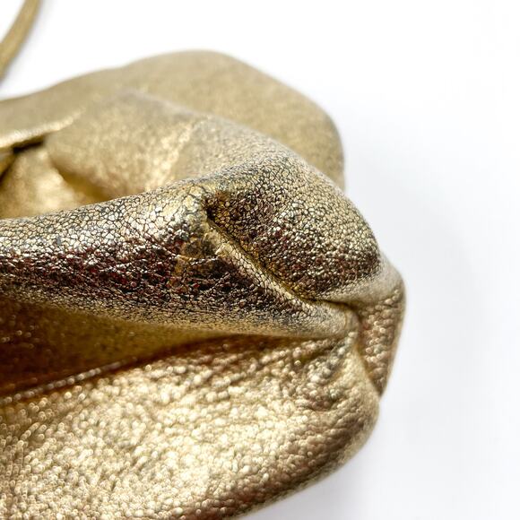 Themoire Gea Clutch Bag Gold Metallic Vegan Laminated Detachable Crossbody - Picture 13 of 16